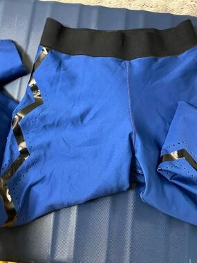 Ultracor black leggings Size Small